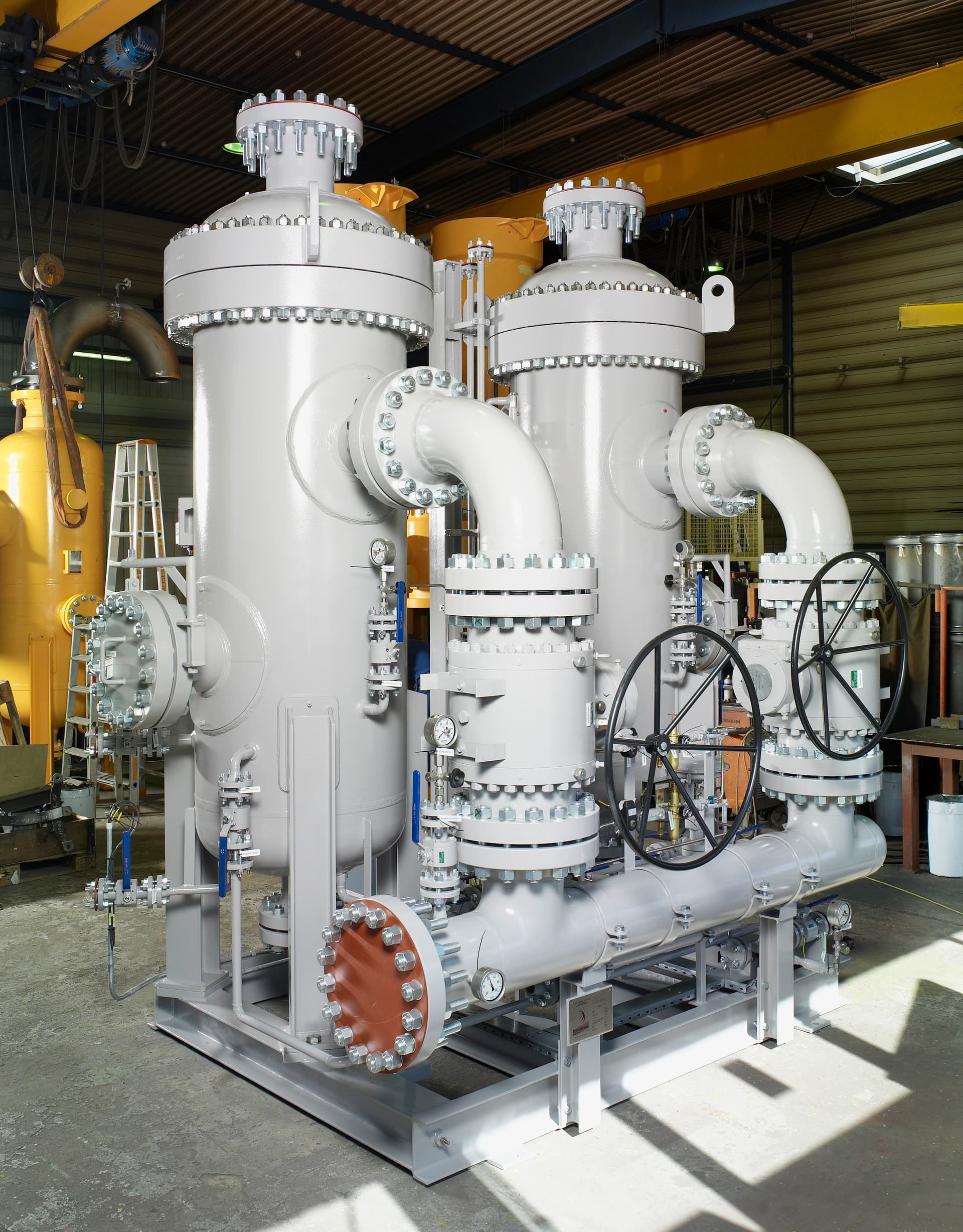 Fuel gas processing plant installation